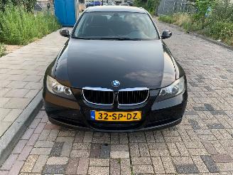 škoda osobní automobily BMW 3-serie 318i 2006/3