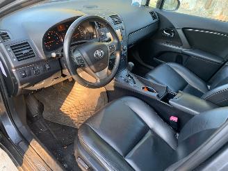 Toyota Avensis 2.0 VTTi EXECUTIVE BUSINESS AUTOMAAT picture 10