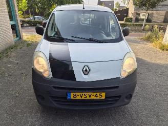 krockskadad bil bedrijf Renault Kangoo  2012/1