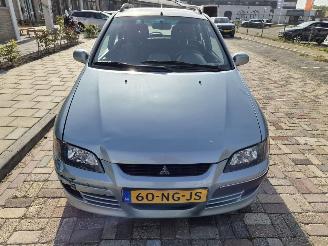 damaged passenger cars Mitsubishi Space-star 1.6 AUTOMAAT 2003/9