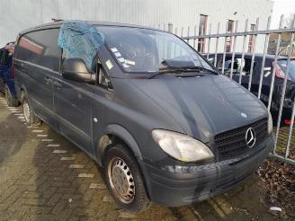 krockskadad bil auto Mercedes Vito Vito (639.6), Van, 2003 / 2014 2.2 111 CDI 16V 2006