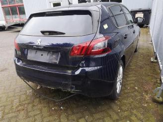 Peugeot 308 308 (L3/L8/LB/LH/LP), Hatchback 5-drs, 2013 / 2021 1.5 BlueHDi 130 picture 6