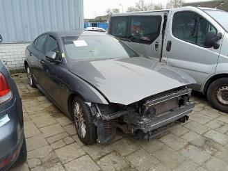 Jaguar XE XE, Sedan, 2015 2.0d 180 16V picture 1