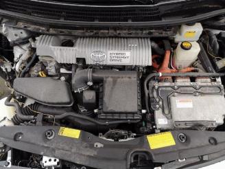 Toyota Prius Prius (ZVW3), Hatchback, 2009 / 2016 1.8 16V picture 9