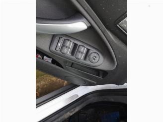 Ford Kuga Kuga I, SUV, 2008 / 2012 2.0 TDCi 16V 140 picture 3