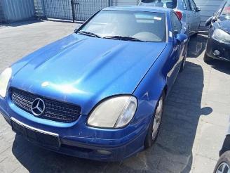 demontáž osobní automobily Mercedes SLK SLK (R170), Cabrio, 1996 / 2004 2.0 200 K 16V 2001
