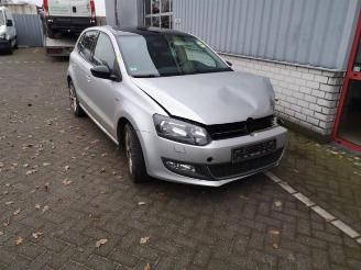Volkswagen Polo Polo V (6R), Hatchback, 2009 / 2017 1.4 16V picture 12