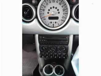 Mini One Mini One/Cooper (R50), Hatchback, 2001 / 2007 1.6 16V One picture 8