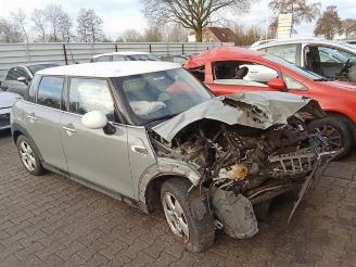 Mini Cooper Mini (F55), Hatchback 5-drs, 2013 1.5 12V Cooper picture 9