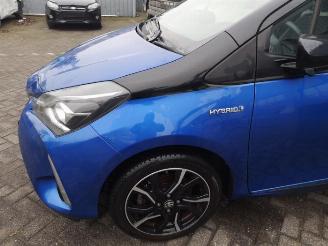 Toyota Yaris Yaris III (P13), Hatchback, 2010 / 2020 1.5 16V Hybrid picture 31
