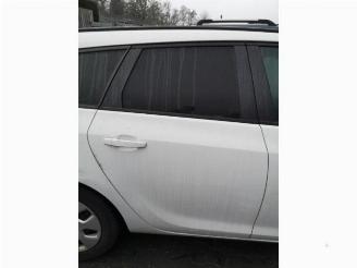 Opel Astra Astra J Sports Tourer (PD8/PE8/PF8), Combi, 2010 / 2015 1.3 CDTI 16V ecoFlex picture 34