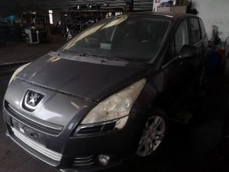 Peugeot 5008 5008 I (0A/0E), MPV, 2009 / 2017 1.6 THP 16V picture 2