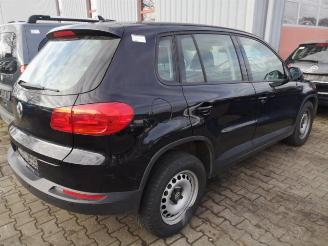 Salvage car Volkswagen Tiguan Tiguan (5N1/2), SUV, 2007 / 2018 1.4 TSI 16V 2014