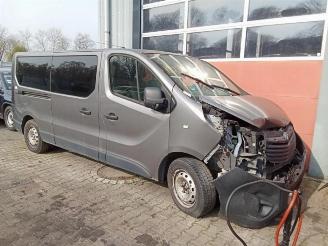Uttjänta bilar auto Opel Vivaro Vivaro Combi, Bus, 2014 / 2019 1.6 CDTI Biturbo 125 2016/0