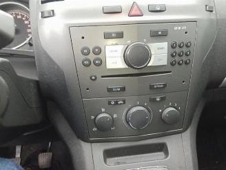 Opel Zafira Zafira (M75), MPV, 2005 / 2015 1.6 16V picture 10