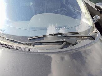 Uttjänta bilar auto Renault Grand-scenic Grand Scenic II (JM), MPV, 2004 / 2009 2.0 16V 2008