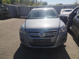 Vrakbiler auto Volkswagen Tiguan Tiguan (5N1/2), SUV, 2007 / 2018 2.0 TDI 16V 4Motion 2009/2
