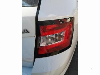 Skoda Fabia Fabia III Combi (NJ5), Combi 5-drs, 2014 / 2022 1.2 TSI 16V Greentech picture 17