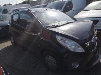 Damaged car Chevrolet Spark Spark (M300), Hatchback, 2010 1.0 16V Bifuel 2011/9