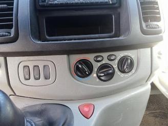 Renault Trafic Trafic New (JL), Bus, 2001 / 2015 1.9 dCi 100 16V picture 34