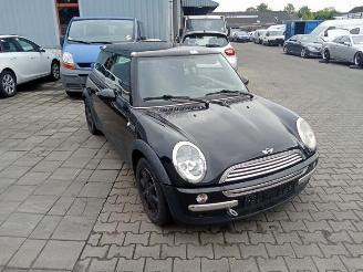 Vrakbiler auto Mini Mini Mini (R50/53), Hatchback, 2001 / 2007 1.6 16V Cooper 2002/4