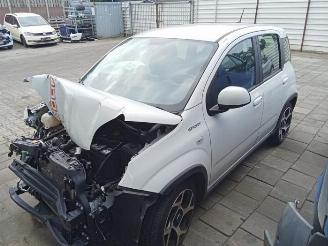 Uttjänta bilar auto Fiat Panda Panda (312), Hatchback, 2012 1.0 Hybrid 2022/7