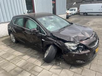 Opel Astra Astra J (PC6/PD6/PE6/PF6), Hatchback 5-drs, 2009 / 2015 1.4 Turbo 16V picture 6