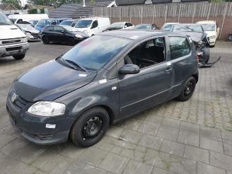 Vaurioauto  passenger cars Volkswagen Fox Fox (5Z), Hatchback, 2005 / 2021 1.4 16V 2007/5