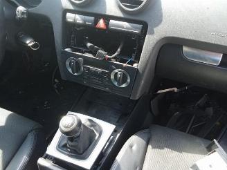 Audi A3 A3 Sportback (8PA), Hatchback 5-drs, 2004 / 2013 2.0 FSI 16V picture 6