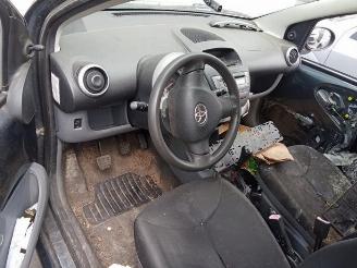 Toyota Aygo Aygo (B10), Hatchback, 2005 / 2014 1.0 12V VVT-i picture 6