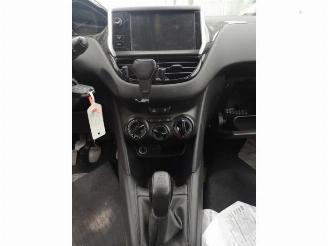 Peugeot 208 208 I (CA/CC/CK/CL), Hatchback, 2012 / 2019 1.2 Vti 12V PureTech 82 picture 9