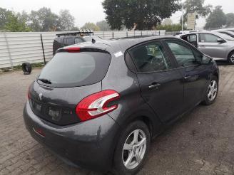 Peugeot 208 208 I (CA/CC/CK/CL), Hatchback, 2012 / 2019 1.2 Vti 12V PureTech 82 picture 6