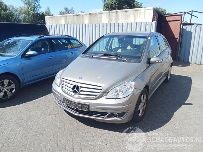 Mercedes B-klasse B (W245), Hatchback, 2005 / 2011 2.0 B-200 CDI 16V