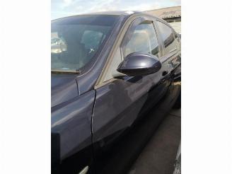BMW 3-serie 3 serie (E90), Sedan, 2005 / 2011 320d 16V picture 14