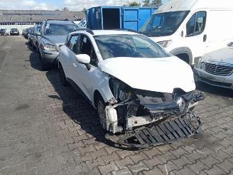 Démontage voiture Renault Clio Clio IV Estate/Grandtour (7R), Combi 5-drs, 2012 / 2021 1.2 16V 2016