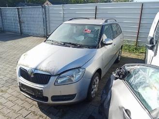 Skoda Fabia Fabia II Combi, Combi 5-drs, 2007 / 2014 1.2i 12V picture 2