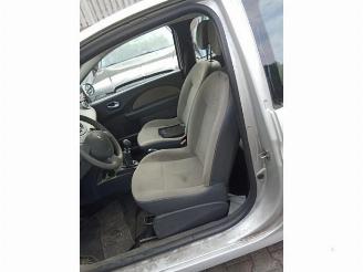 Renault Twingo Twingo II (CN), Hatchback 3-drs, 2007 / 2014 1.2 16V picture 9