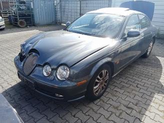 krockskadad bil auto Jaguar S-type S-type (X200), Sedan, 1999 / 2007 2.5 V6 24V 2002