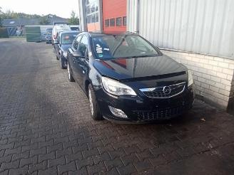 skadebil auto Opel Astra Astra J (PC6/PD6/PE6/PF6), Hatchback 5-drs, 2009 / 2015 1.4 16V ecoFLEX 2010/9