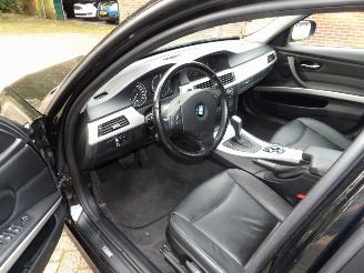 BMW 3-serie 318I automaat station picture 10