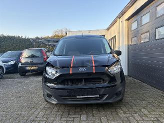 Ford Transit courier picture 7