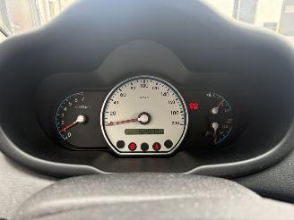 Hyundai I-10  picture 9