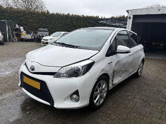 Toyota Yaris 1.5 Full Hybrid Dynamic picture 7