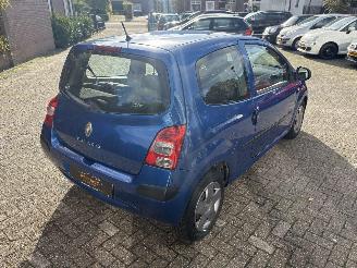 Renault Twingo 1.2-16V Authentique picture 5