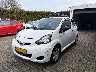 Toyota Aygo 1.0-12V Cool picture 8