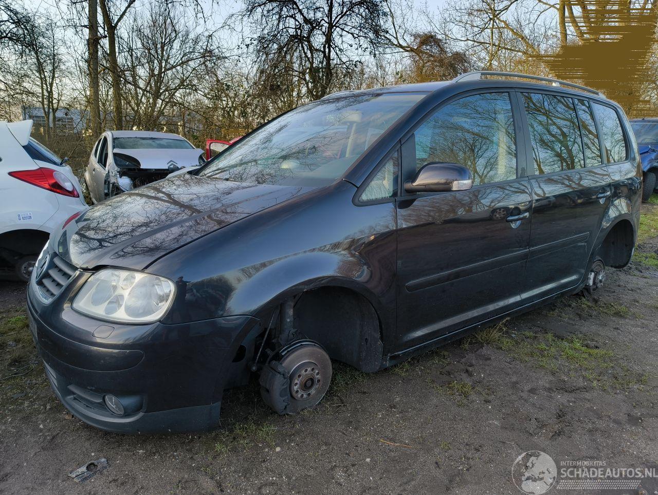 Volkswagen Touran 2.0 TDI
