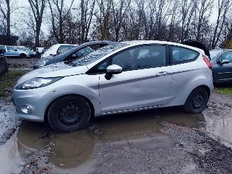 Auto incidentate Ford Fiesta Ford Fiesta 1.6 TDCi ECOnetic Trend 2011/1
