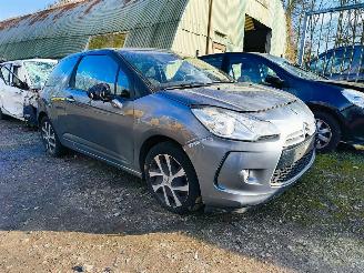 Avarii autoturisme Citroën DS3 Citroen DS3 1.6 e-HDi So Chic 2011/1