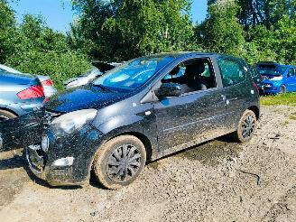 skadebil auto Renault Twingo Renault Twingo 1.2 16V Dynamique 2013/1