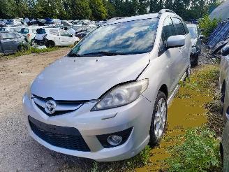 Damaged car Mazda 5 Mazda 5 2.0 TS 2010/1